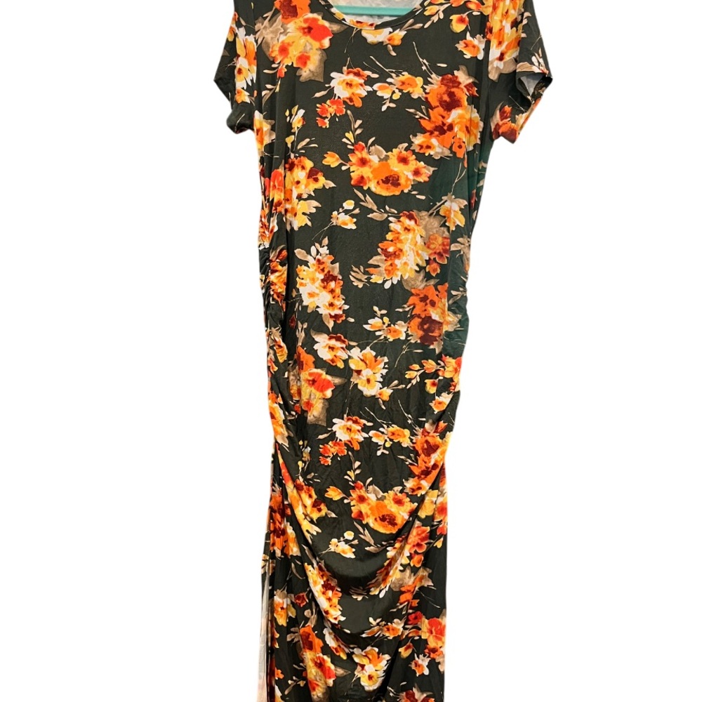 Elegant Floral Maxi Dress in Orange and Black